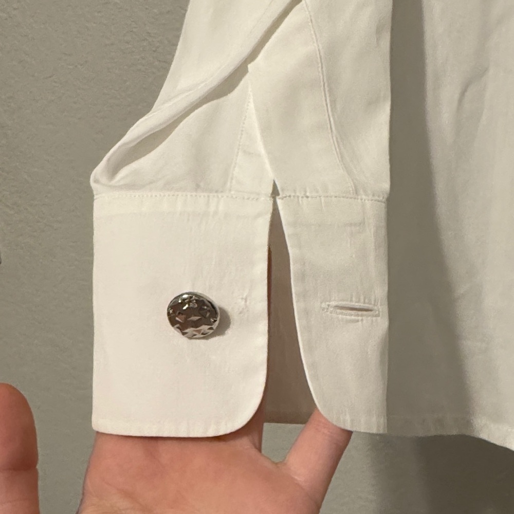 CHANEL Vintage White Button-Up Blouse - Picture 5 of 8